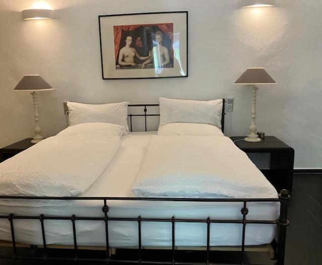 Moselquartier Bed and Breakfast Reil Exteriör bild