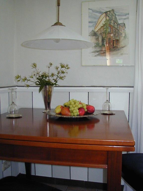 Moselquartier Bed and Breakfast Reil Exteriör bild