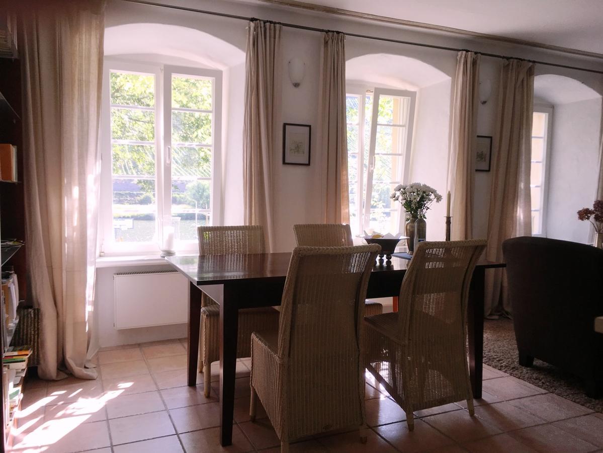 Moselquartier Bed and Breakfast Reil Exteriör bild